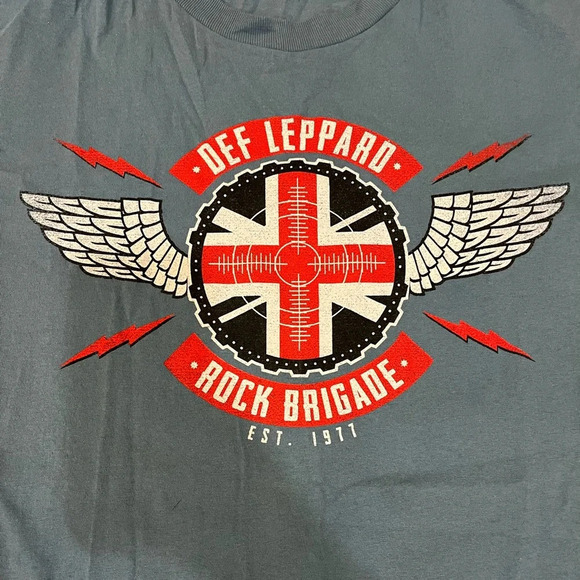 Def Leppard 2018 Tour T-Shirt - Picture 2 of 5